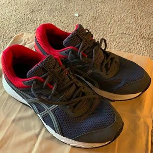 Men’s running shoe